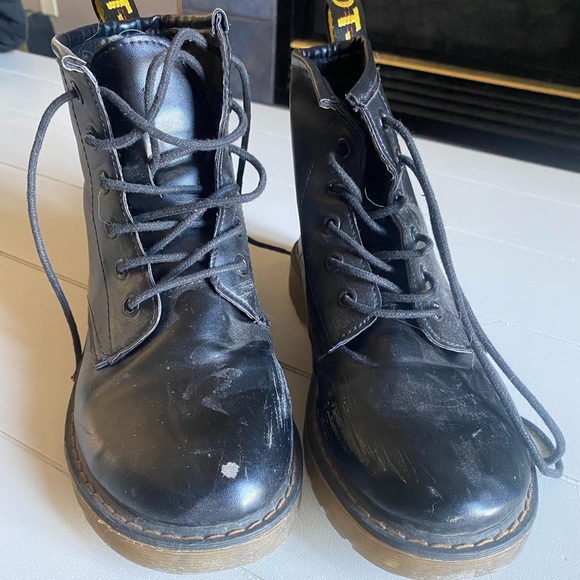Black Dr.Martens - Picture 3 of 8